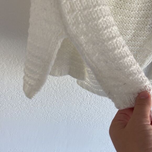 Villa Clothes Cable Knit Sweater White Long Sleeves Size L - Picture 2 of 5